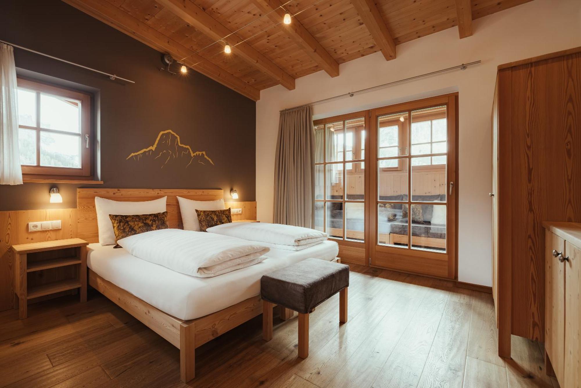 Refugium Laflu Apartments Corvara Buitenkant foto